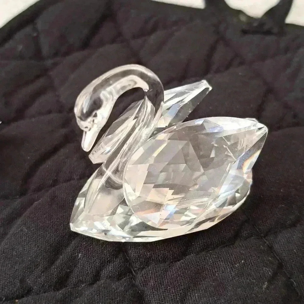 SWAROVSKI CRYSTAL SWAN CLEAR CUT CRYSTAL - Picture 2 of 4